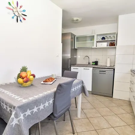 Apartman Roza Luna